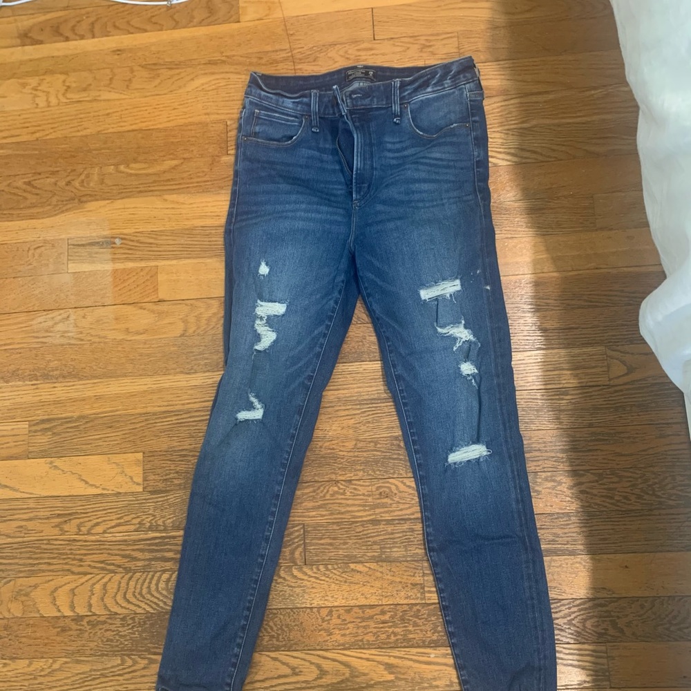 Dark wash, ripped, Abercrombie, high-waisted jeans